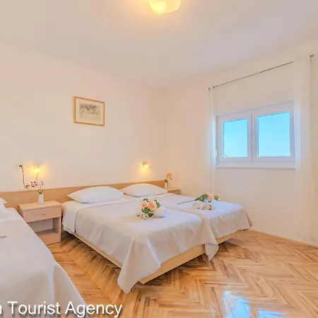 Ivans Garden Retreat Apartament Ljubač